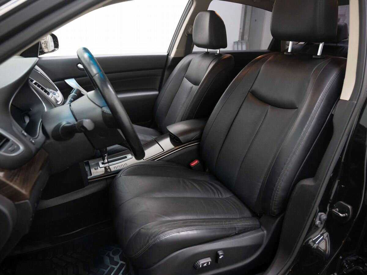 Nissan Teana с пробегом — 2012 год. Фото: #6