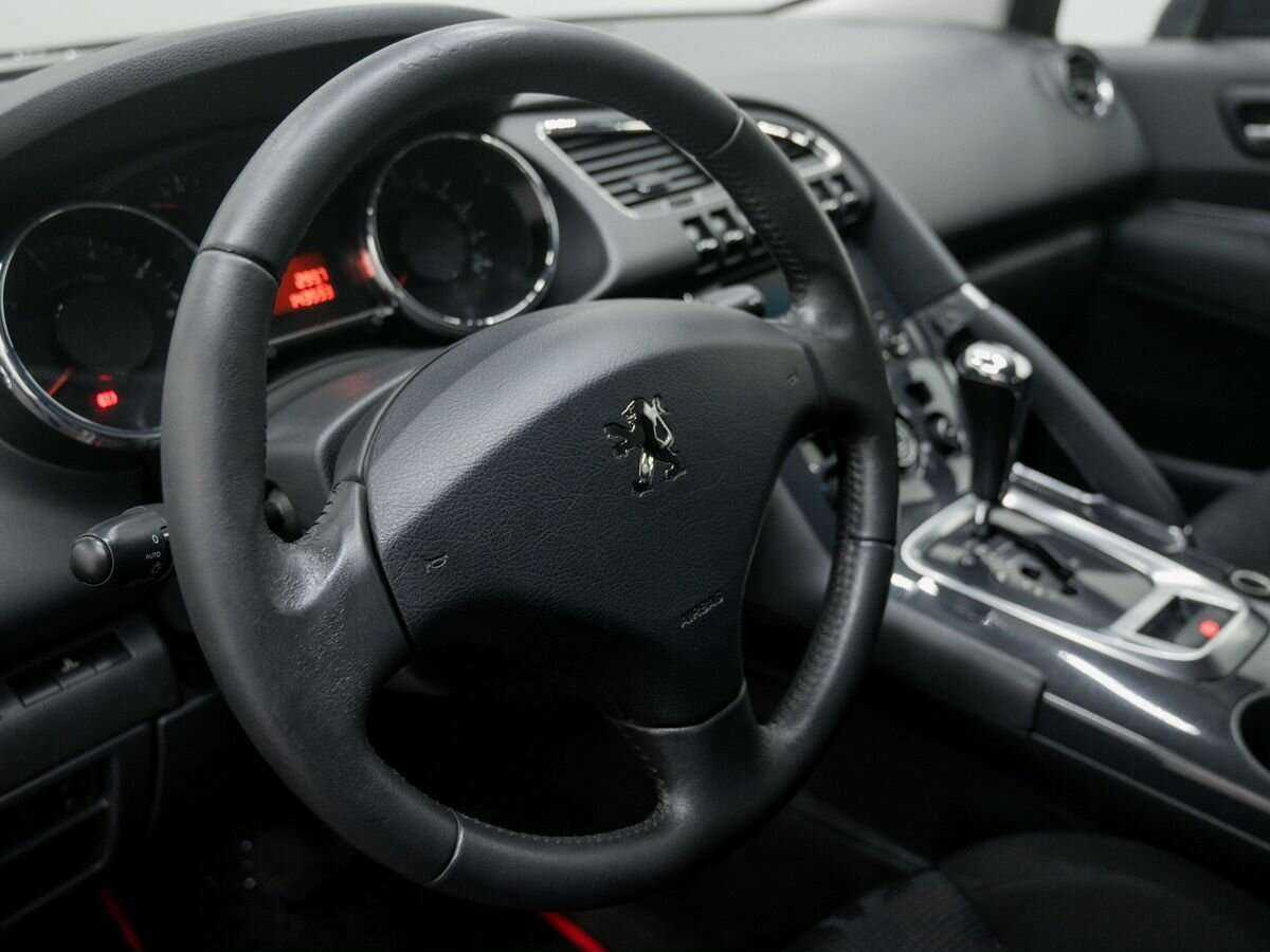 Peugeot 3008 с пробегом — 2012 год. Фото: #16