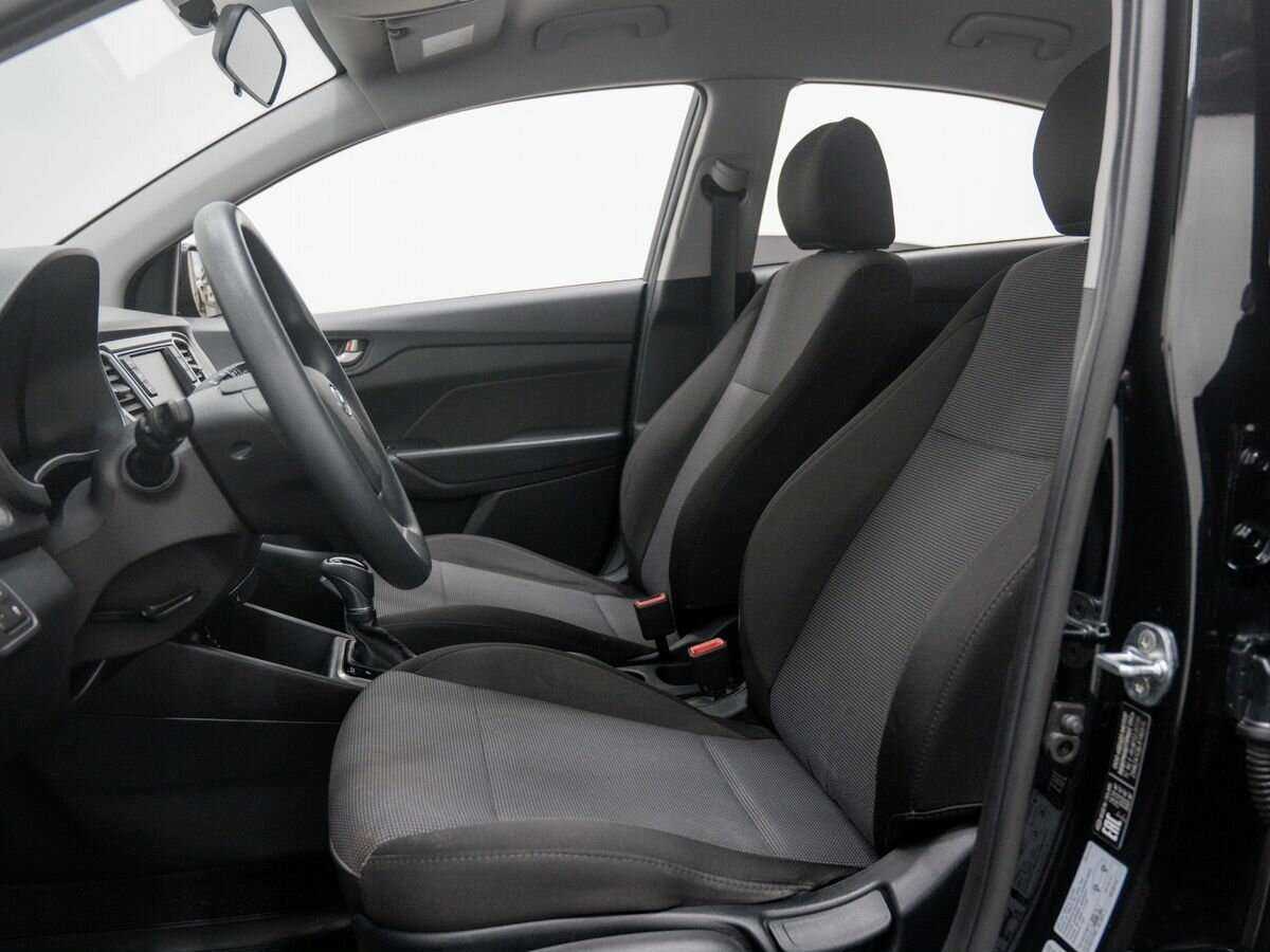 Hyundai Solaris с пробегом — 2019 год. Фото: #7