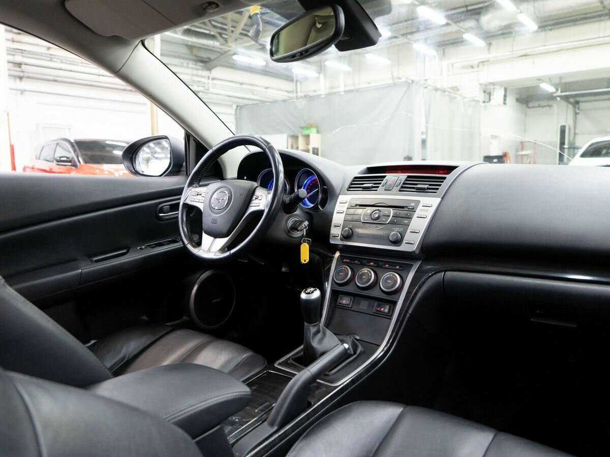 Mazda 6 с пробегом — 2008 год. Фото: #17