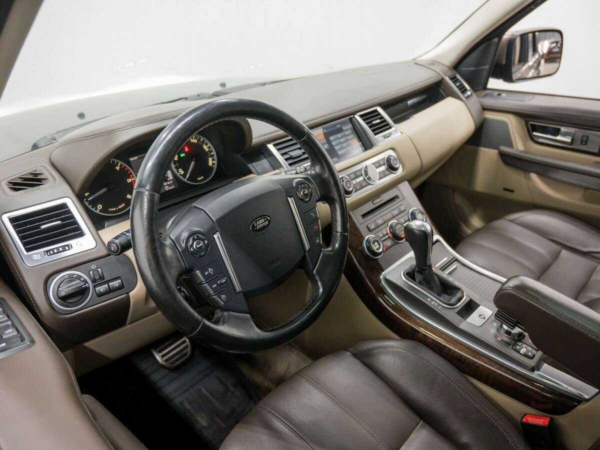 Land Rover Range Rover Sport с пробегом — 2010 год. Фото: #13