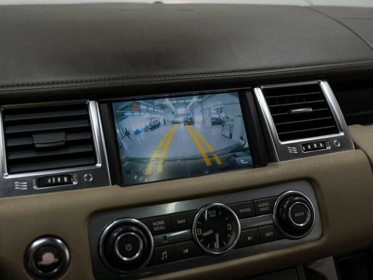 Land Rover Range Rover Sport с пробегом — 2010 год. Фото: #25