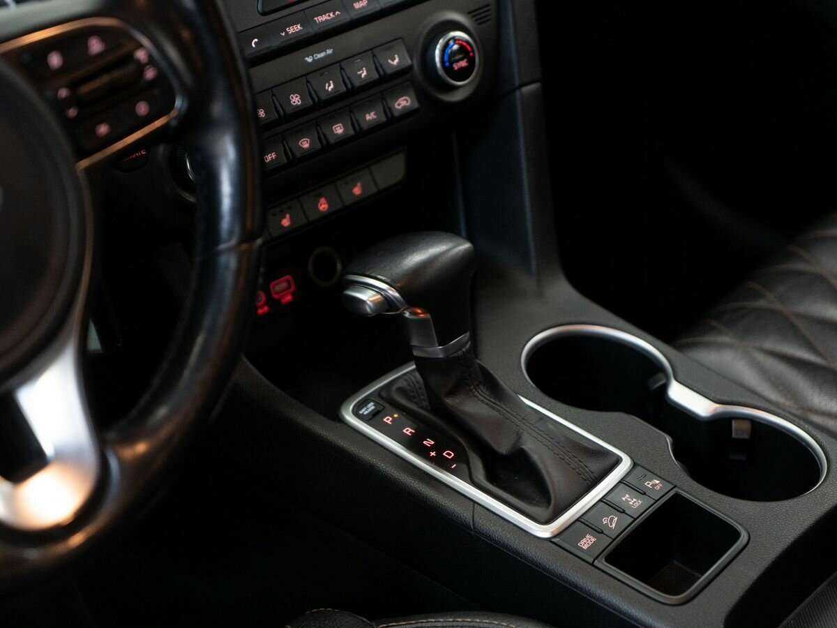 Kia Sportage с пробегом — 2016 год. Фото: #9