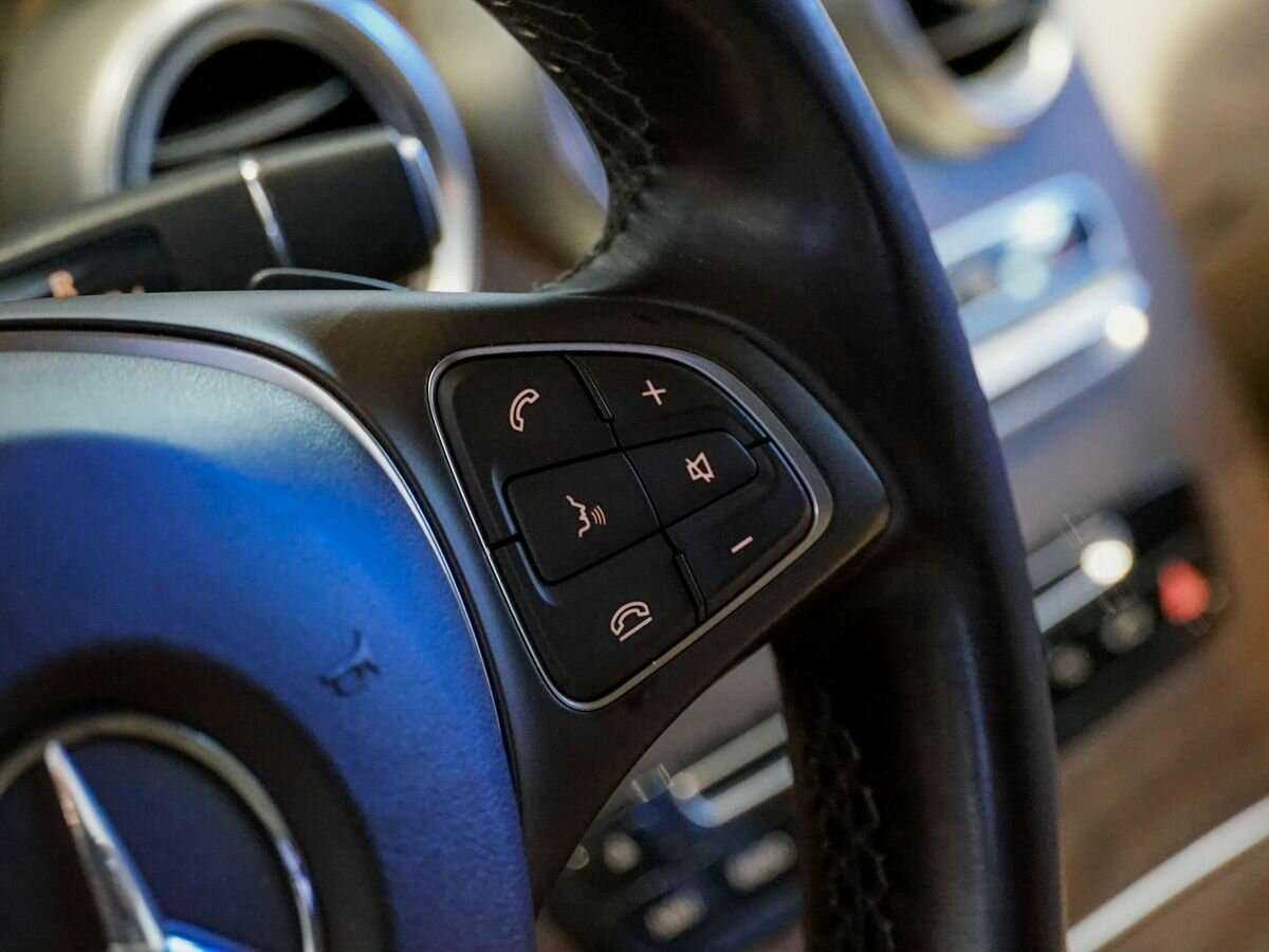 Mercedes-Benz GLC с пробегом — 2015 год. Фото: #17