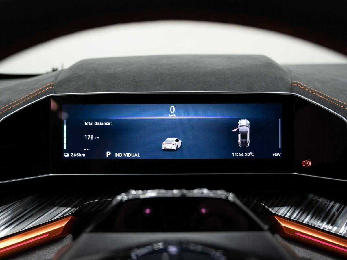 Zeekr 001 с пробегом — 2023 год. Фото: #15