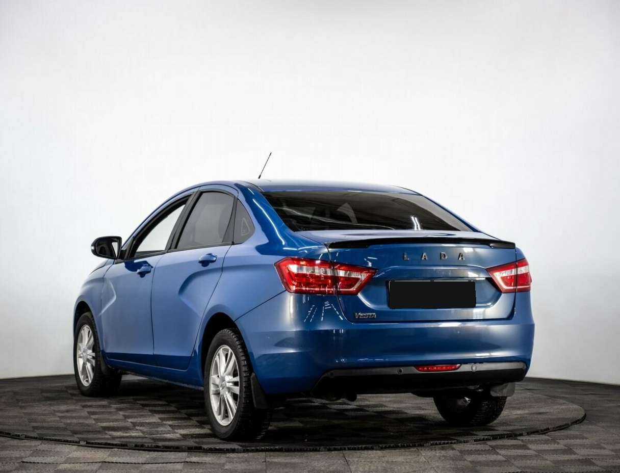 Lada (ВАЗ) Vesta с пробегом — 2019 год. Фото: #5
