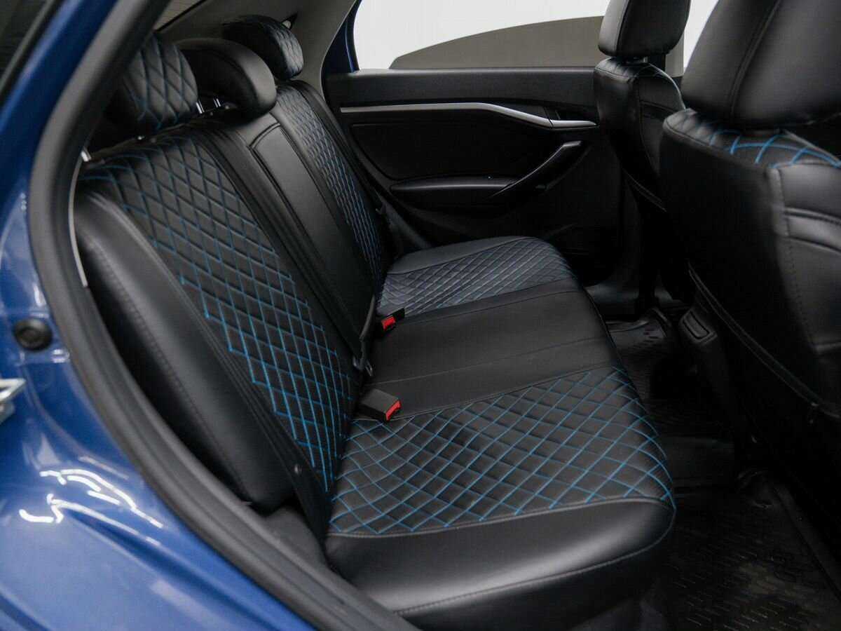 Lada (ВАЗ) Vesta с пробегом — 2019 год. Фото: #9