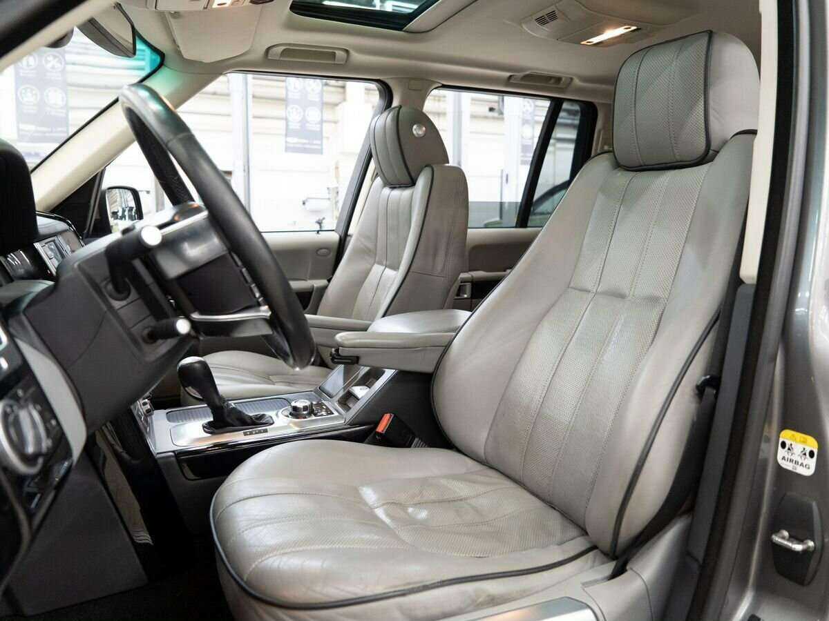 Land Rover Range Rover с пробегом — 2010 год. Фото: #7