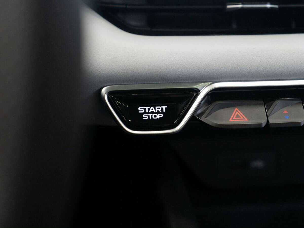 Geely Coolray с пробегом — 2023 год. Фото: #11