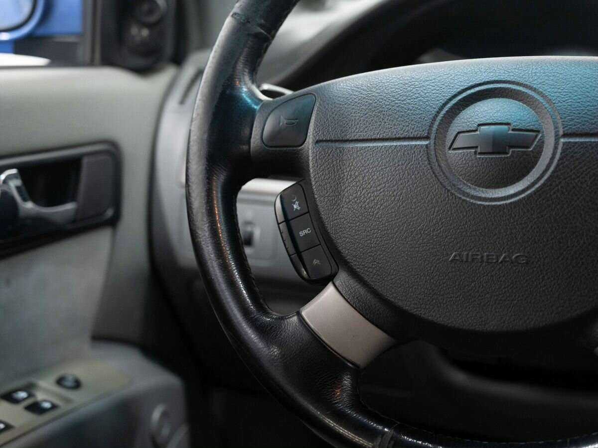 Chevrolet Lacetti с пробегом — 2008 год. Фото: #13