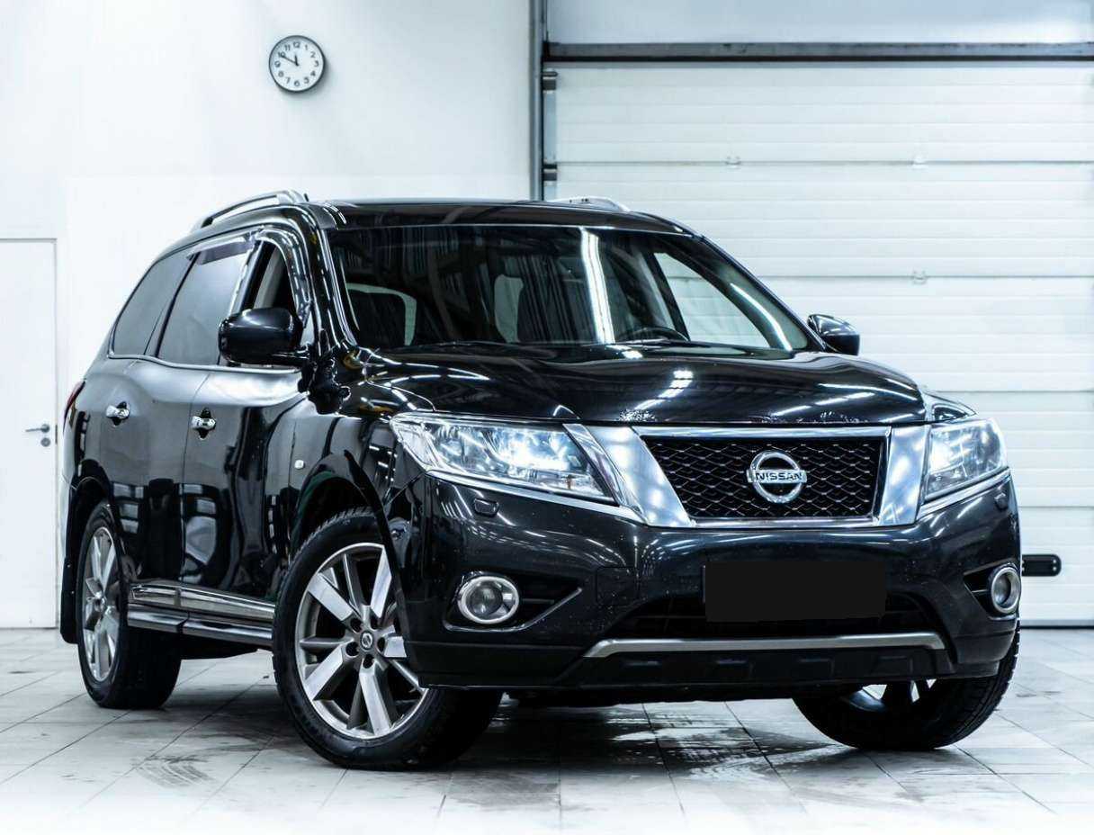 Nissan Pathfinder с пробегом — 2015 год. Фото: #1