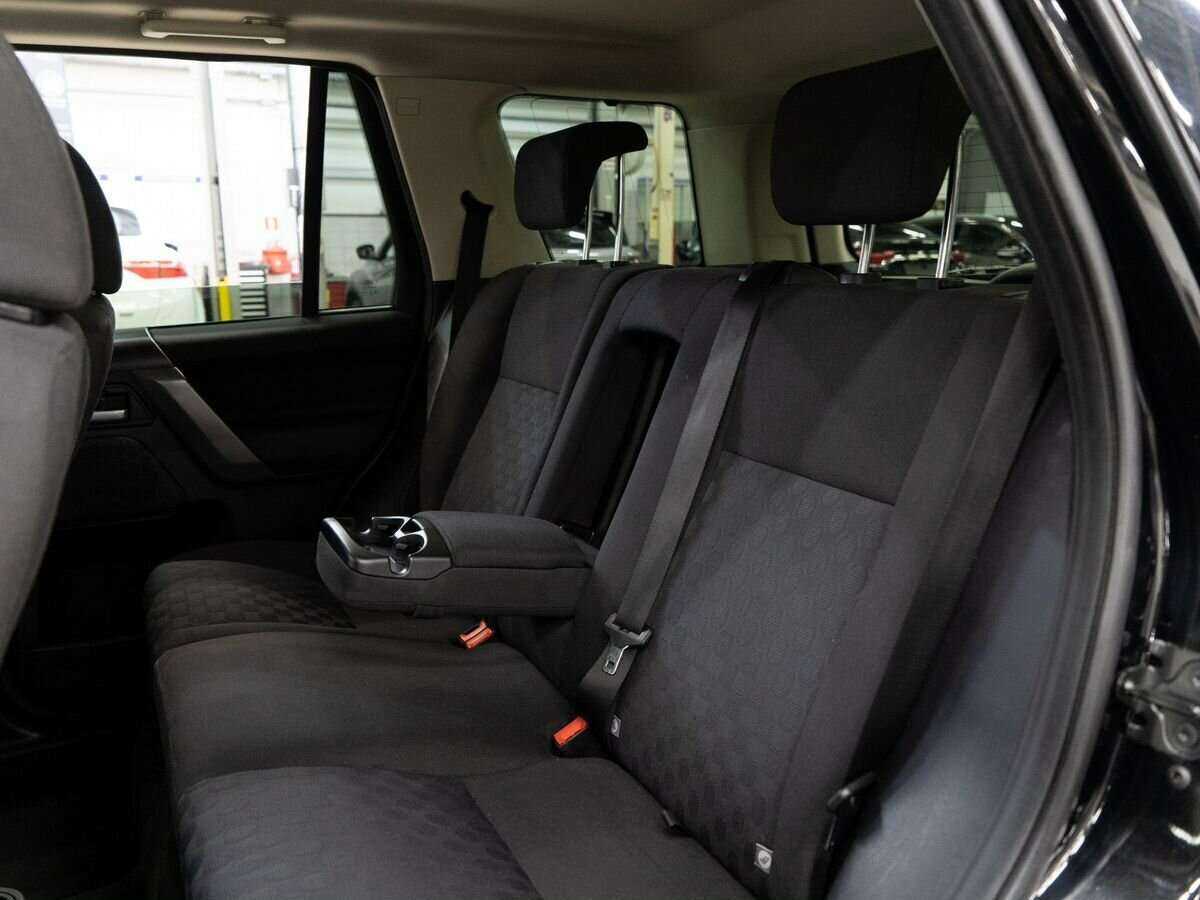 Land Rover Freelander с пробегом — 2009 год. Фото: #6