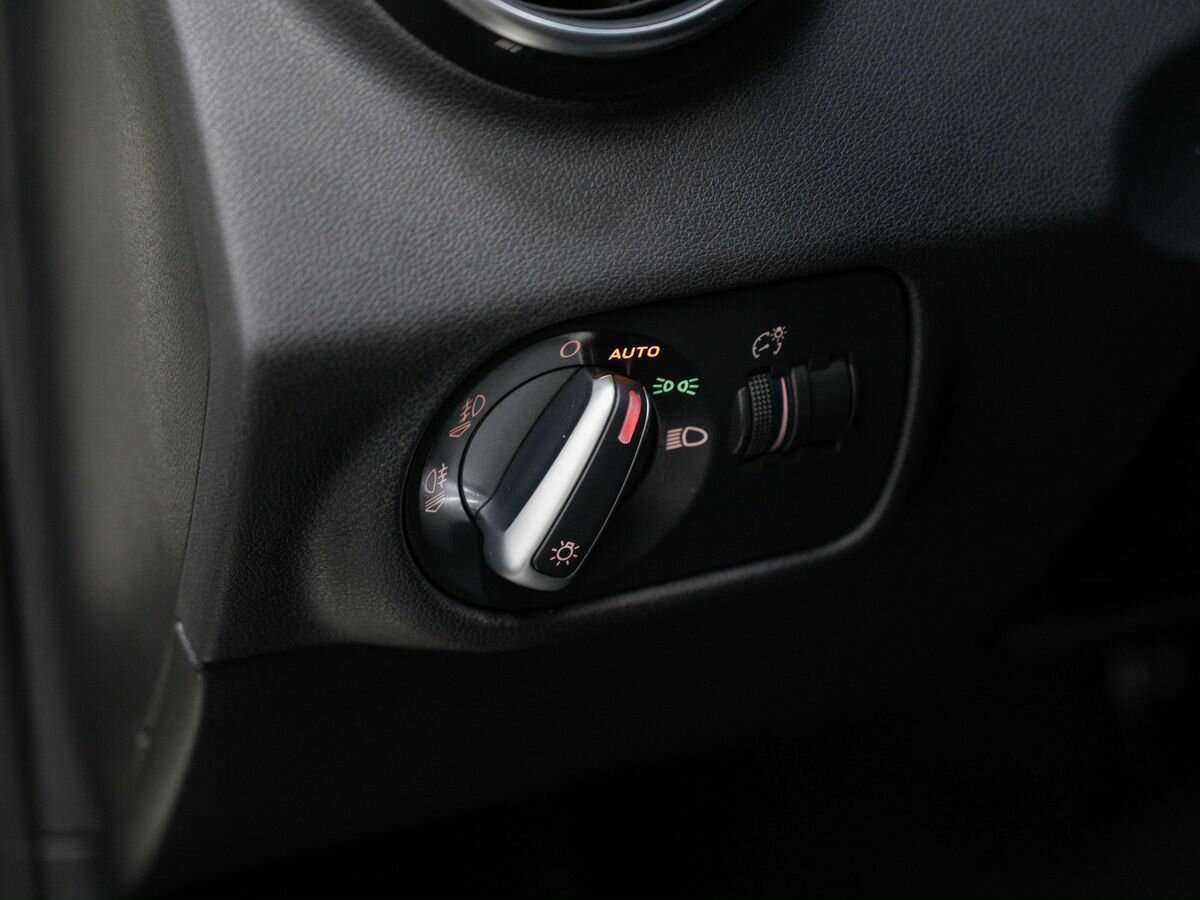 Audi A1 с пробегом — 2012 год. Фото: #10