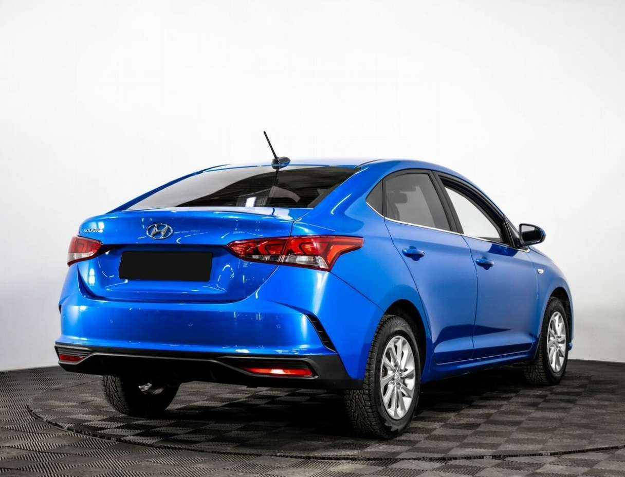 Hyundai Solaris с пробегом — 2020 год. Фото: #4