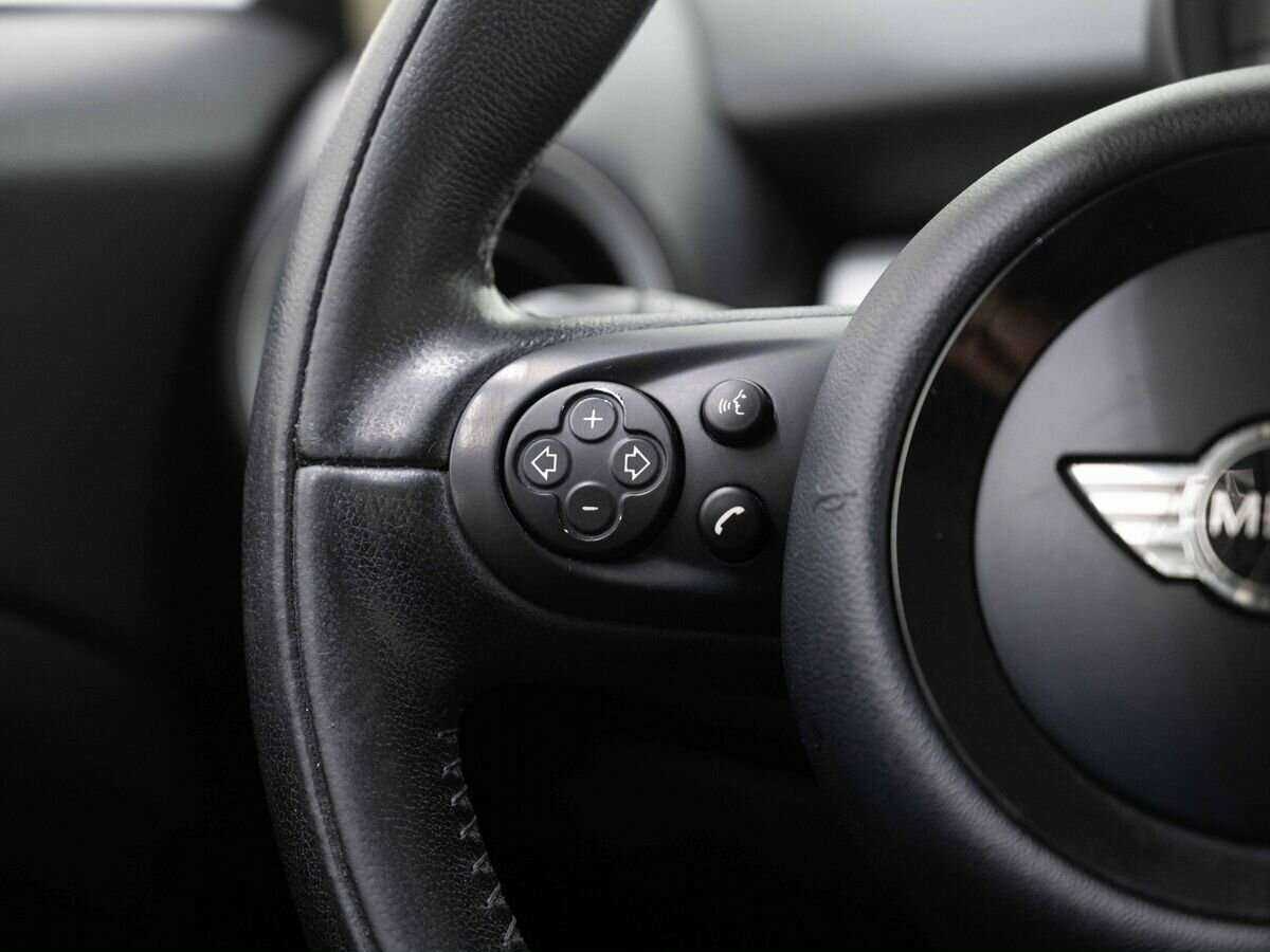 Mini Hatch с пробегом — 2013 год. Фото: #13