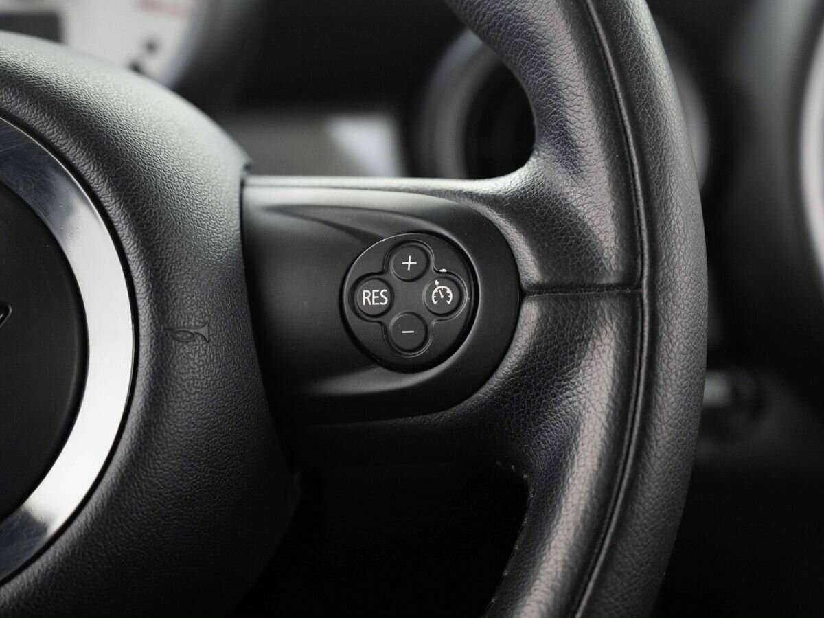 Mini Hatch с пробегом — 2013 год. Фото: #15