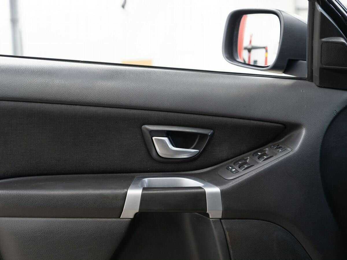 Volvo XC90 с пробегом — 2011 год. Фото: #14