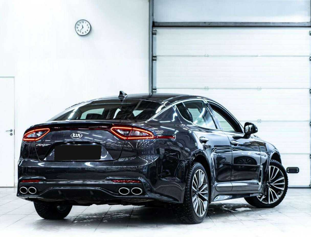 Kia Stinger с пробегом — 2018 год. Фото: #2