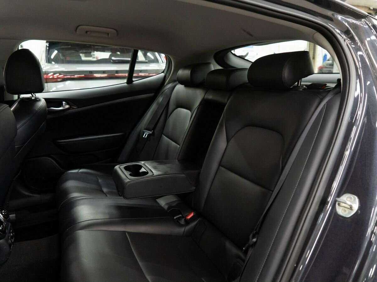 Kia Stinger с пробегом — 2018 год. Фото: #6