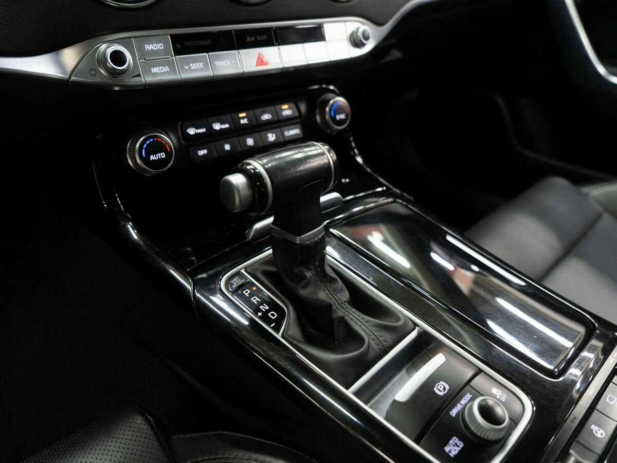 Kia Stinger с пробегом — 2018 год. Фото: #11