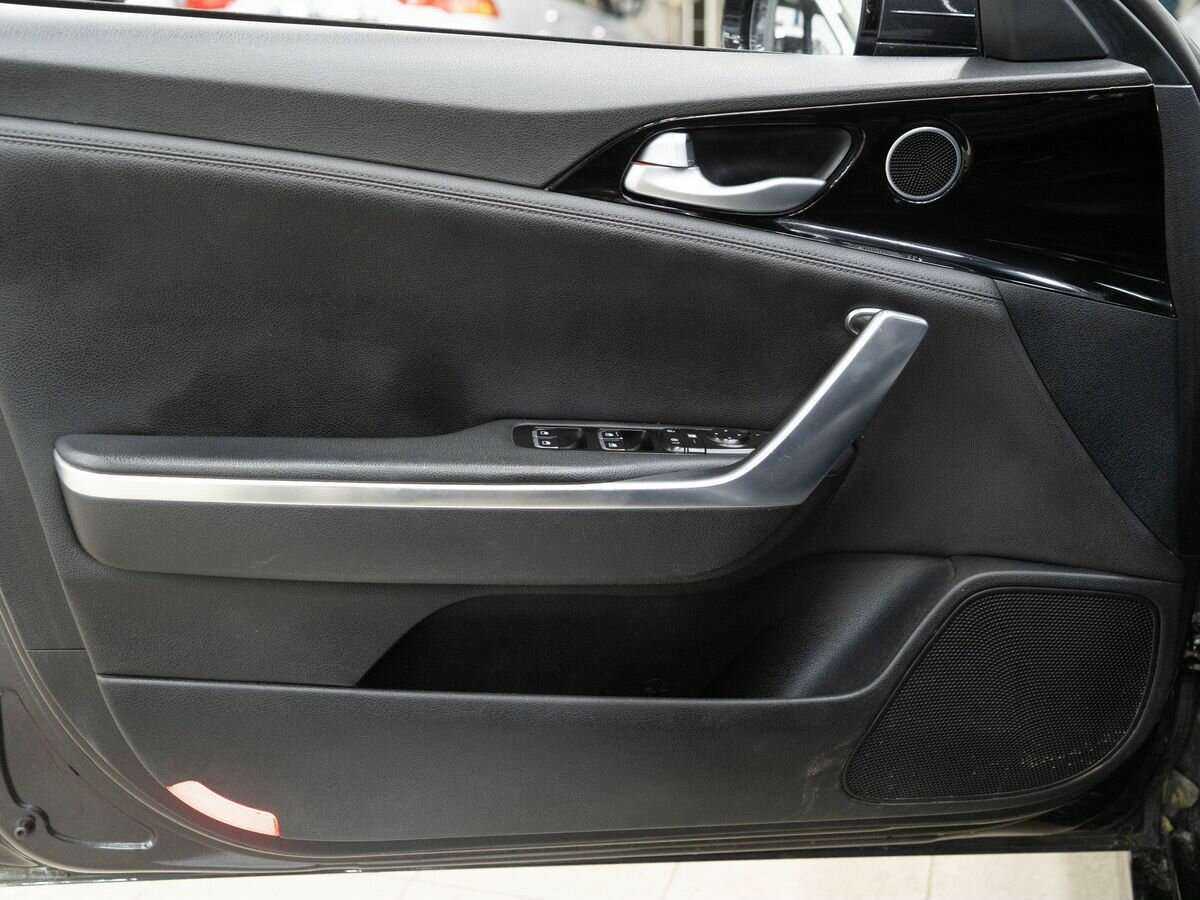 Kia Stinger с пробегом — 2018 год. Фото: #13