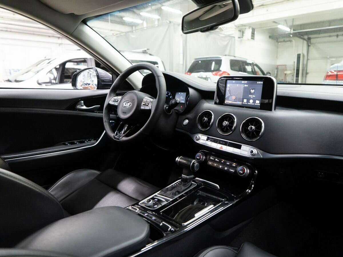 Kia Stinger с пробегом — 2018 год. Фото: #16