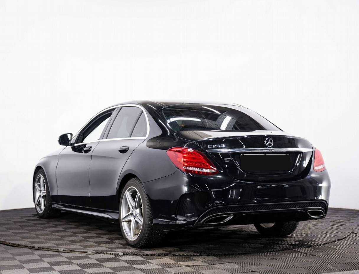 Mercedes-Benz C-Класс с пробегом — 2015 год. Фото: #3