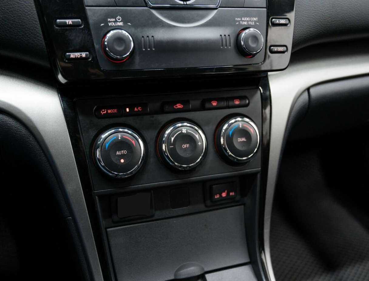 Mazda 6 с пробегом — 2010 год. Фото: #20