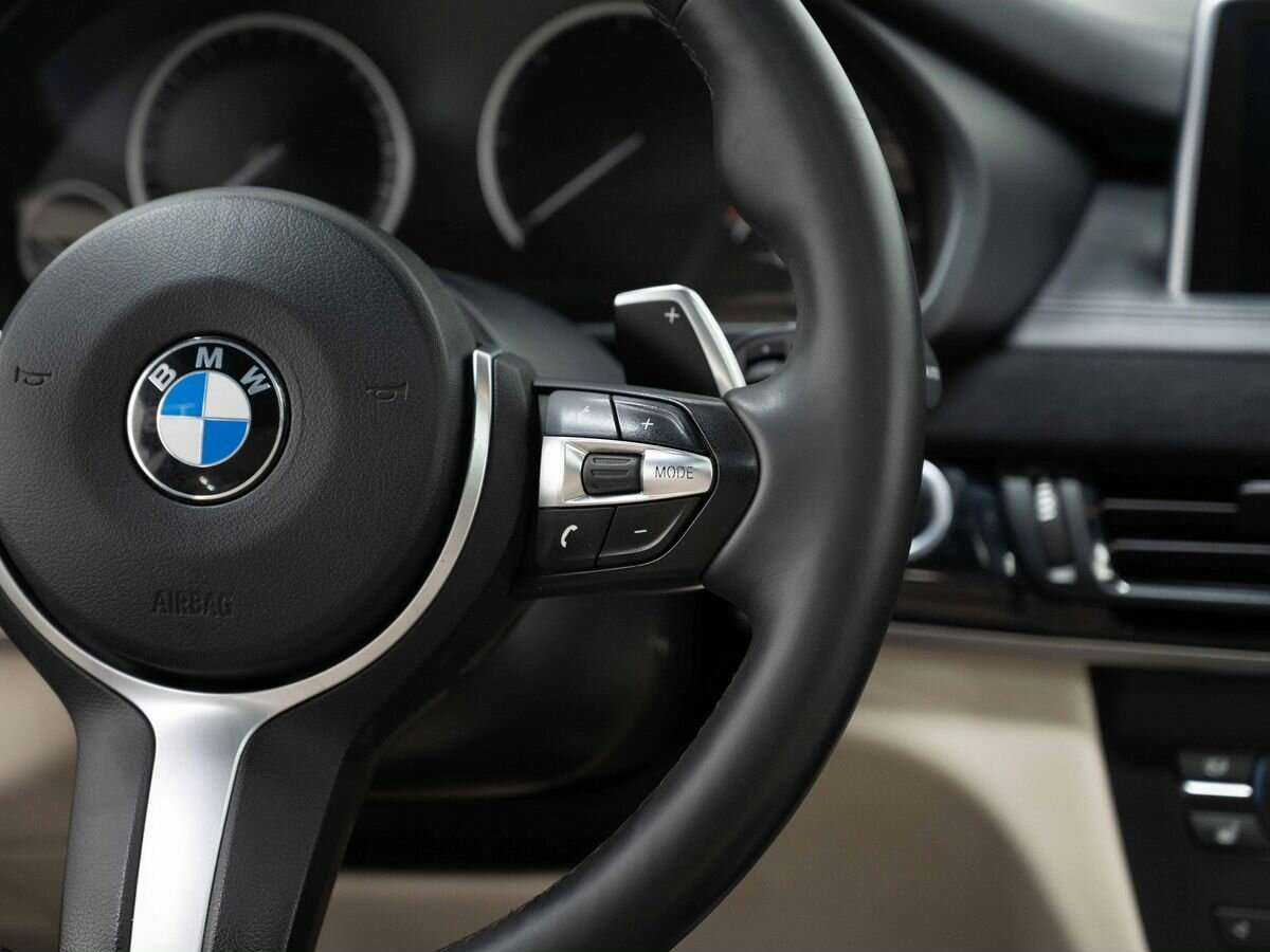 BMW X5 с пробегом — 2015 год. Фото: #16