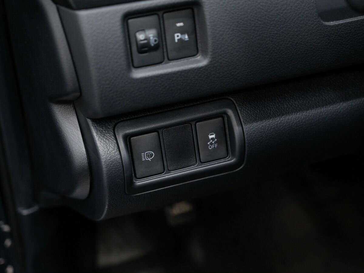 Toyota Camry с пробегом — 2014 год. Фото: #19