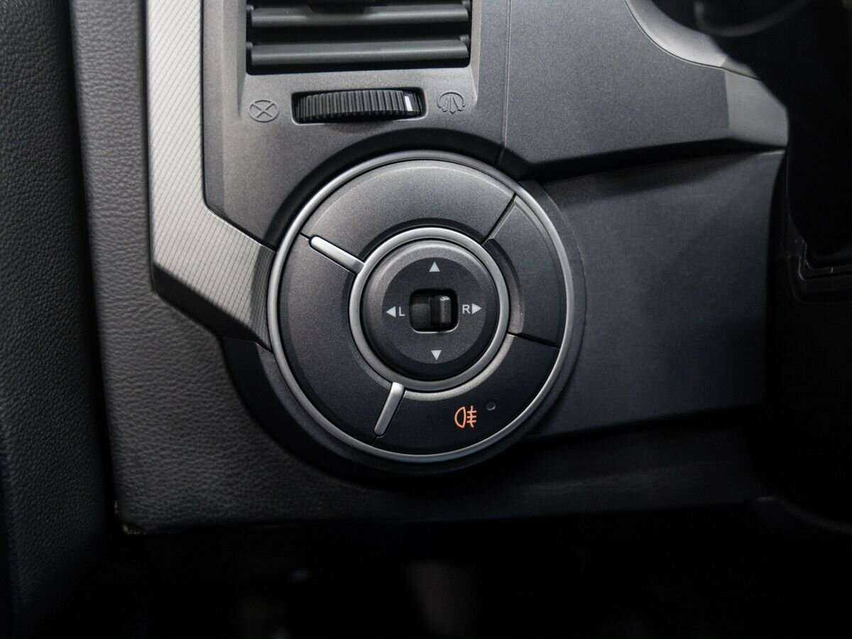 SsangYong Kyron с пробегом — 2010 год. Фото: #16