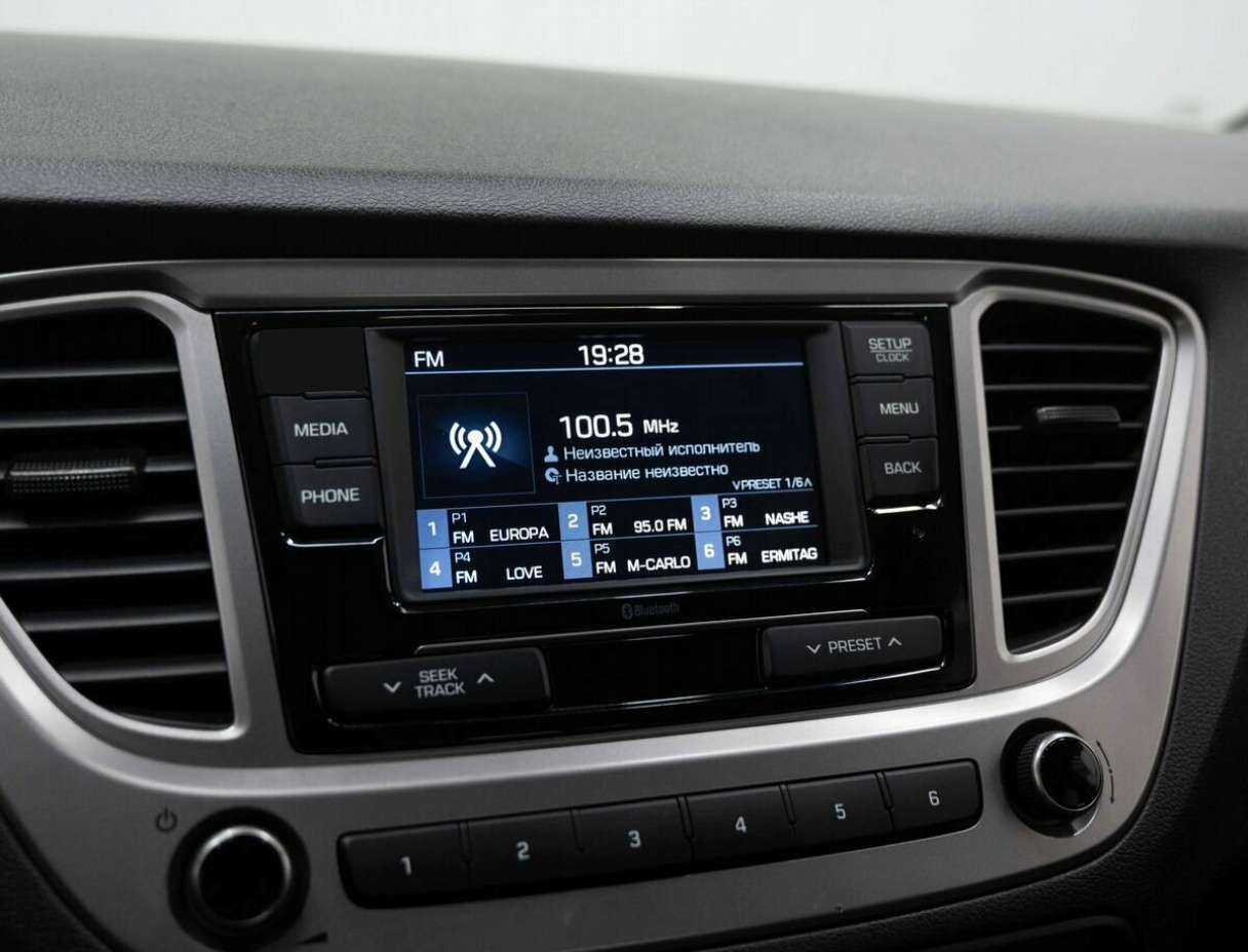 Hyundai Solaris с пробегом — 2020 год. Фото: #19