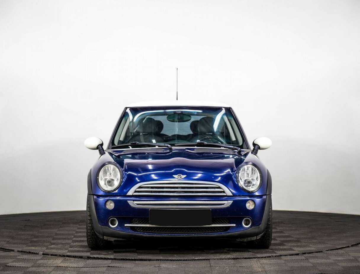 Mini Hatch с пробегом — 2005 год. Фото: #1