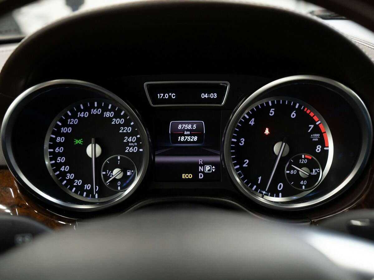 Mercedes-Benz GL-Класс с пробегом — 2013 год. Фото: #12