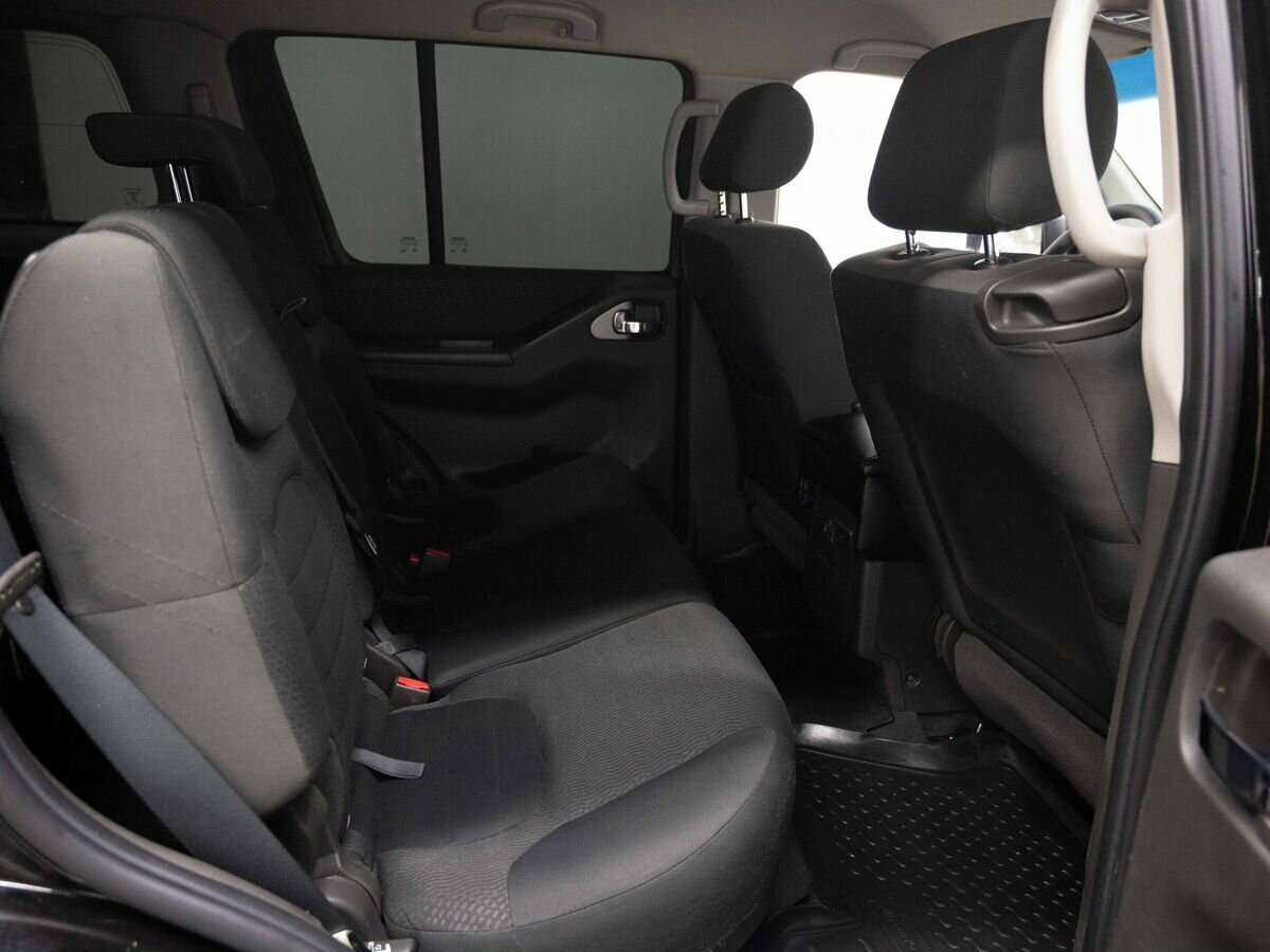 Nissan Pathfinder с пробегом — 2011 год. Фото: #9