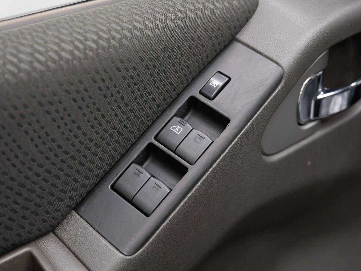 Nissan Pathfinder с пробегом — 2011 год. Фото: #15