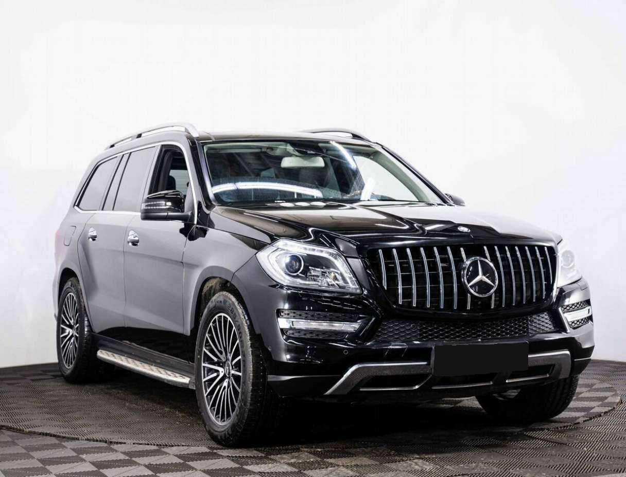 Mercedes-Benz GL-Класс с пробегом — 2013 год. Фото: #2