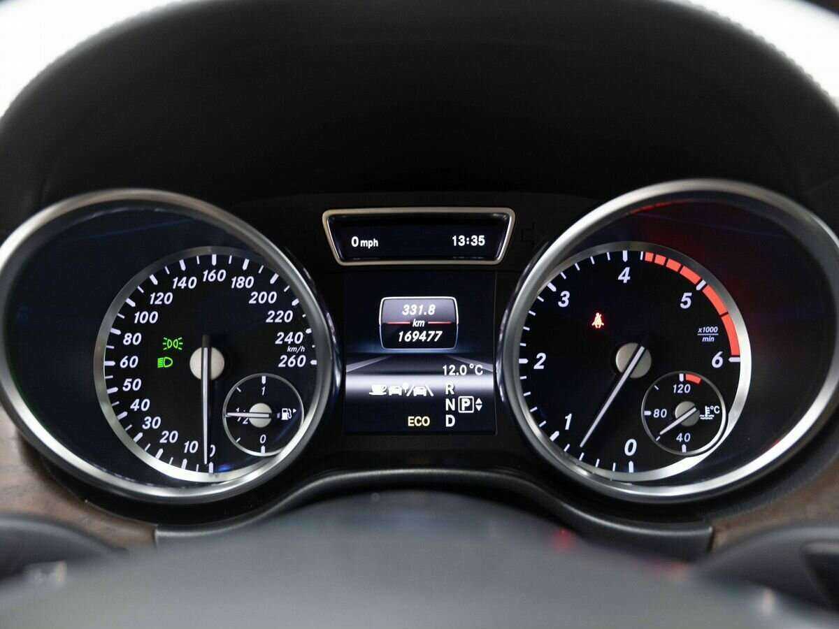 Mercedes-Benz GL-Класс с пробегом — 2013 год. Фото: #18