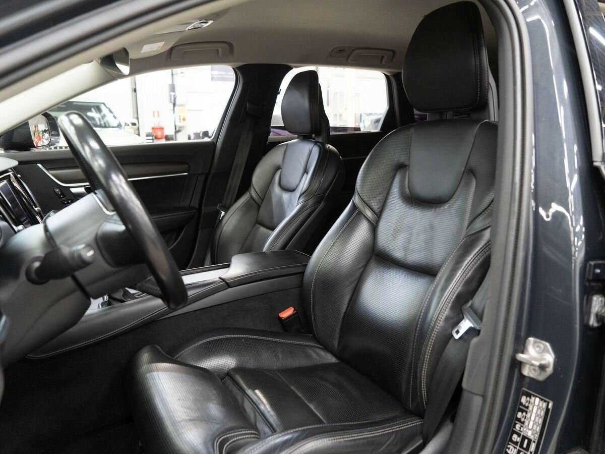 Volvo V90 Cross Country с пробегом — 2017 год. Фото: #5