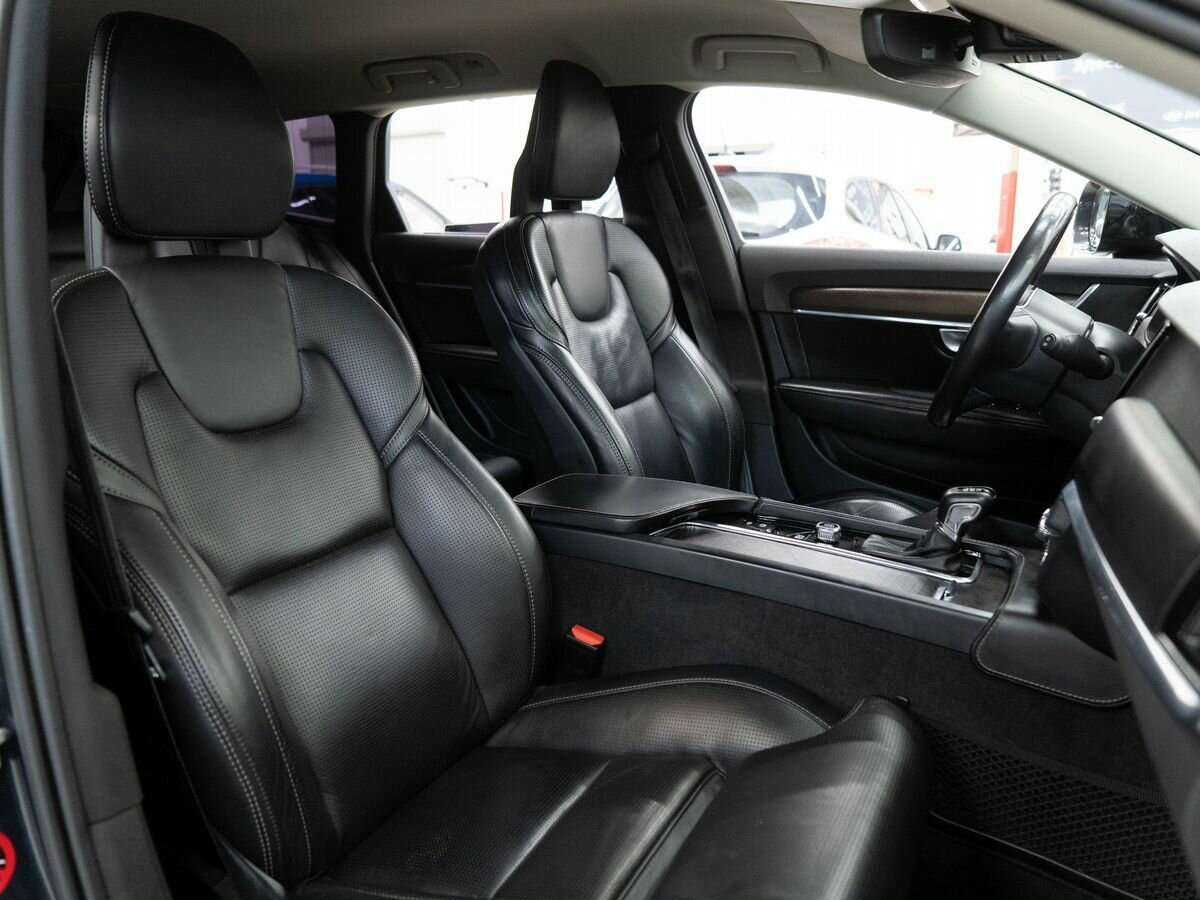 Volvo V90 Cross Country с пробегом — 2017 год. Фото: #8