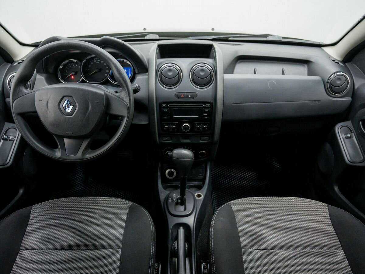 Renault Duster с пробегом — 2016 год. Фото: #10