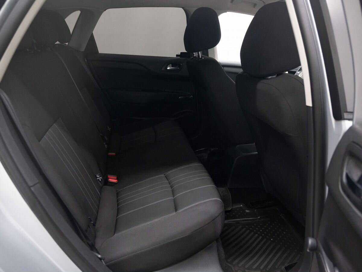 Citroen C4 с пробегом — 2012 год. Фото: #9