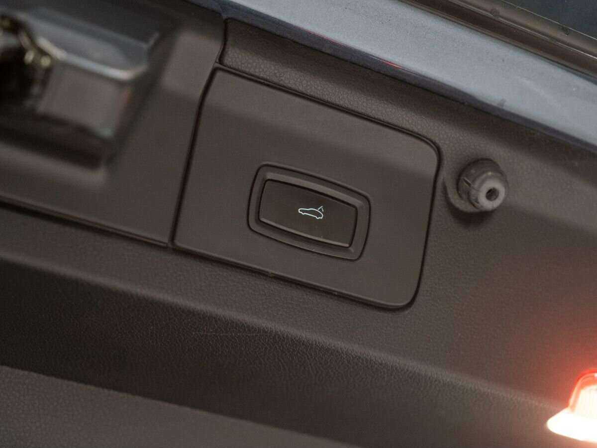 Porsche Panamera с пробегом — 2011 год. Фото: #8