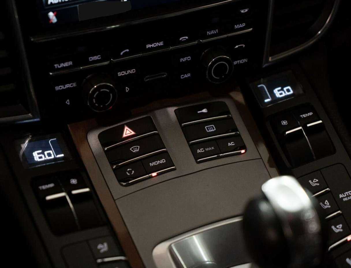 Porsche Panamera с пробегом — 2011 год. Фото: #14