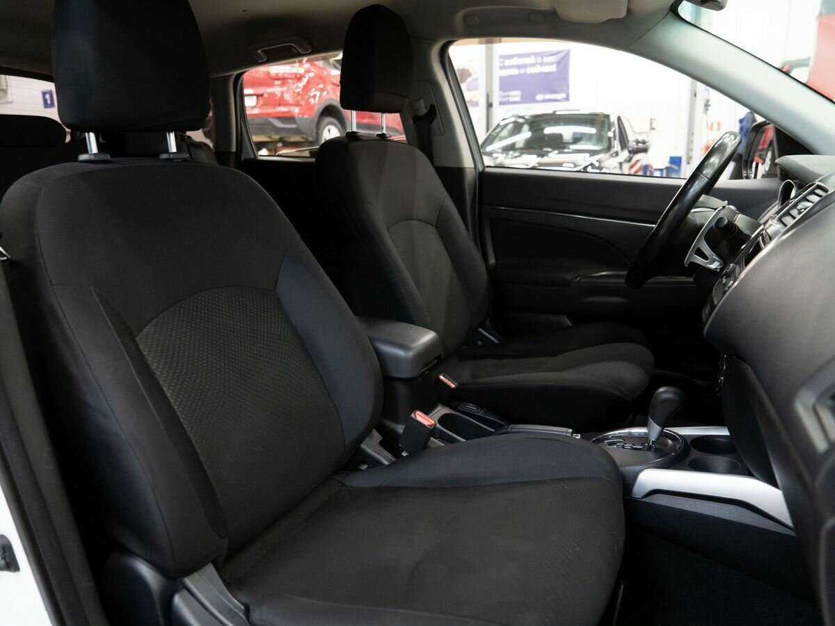 Mitsubishi ASX с пробегом — 2013 год. Фото: #8