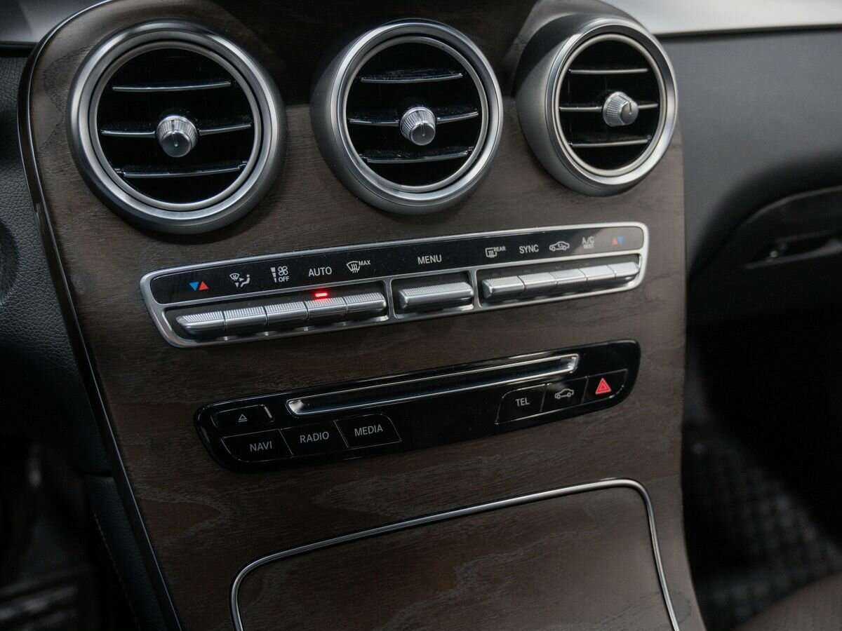 Mercedes-Benz GLC с пробегом — 2016 год. Фото: #21