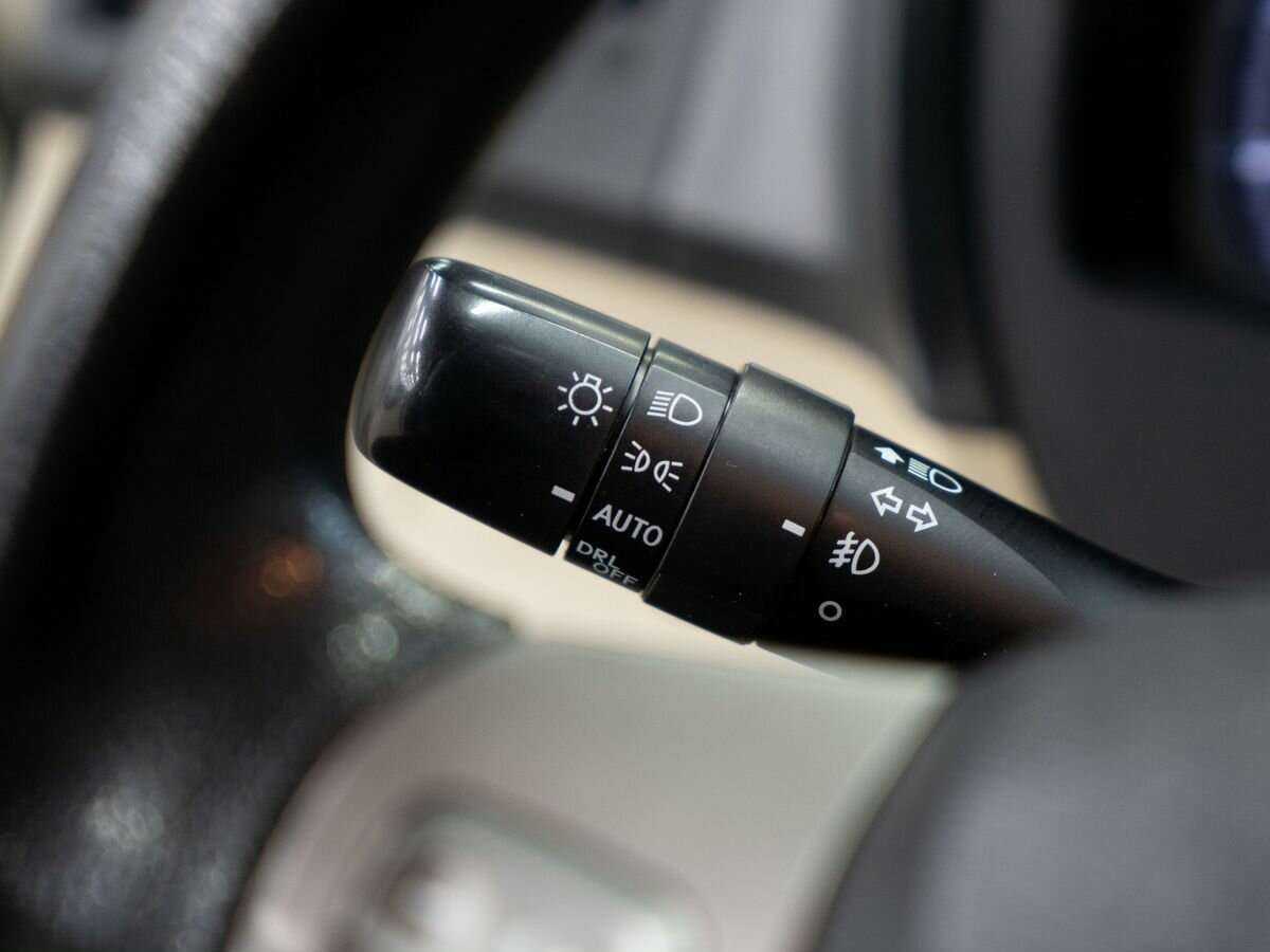 Toyota Venza с пробегом — 2010 год. Фото: #17