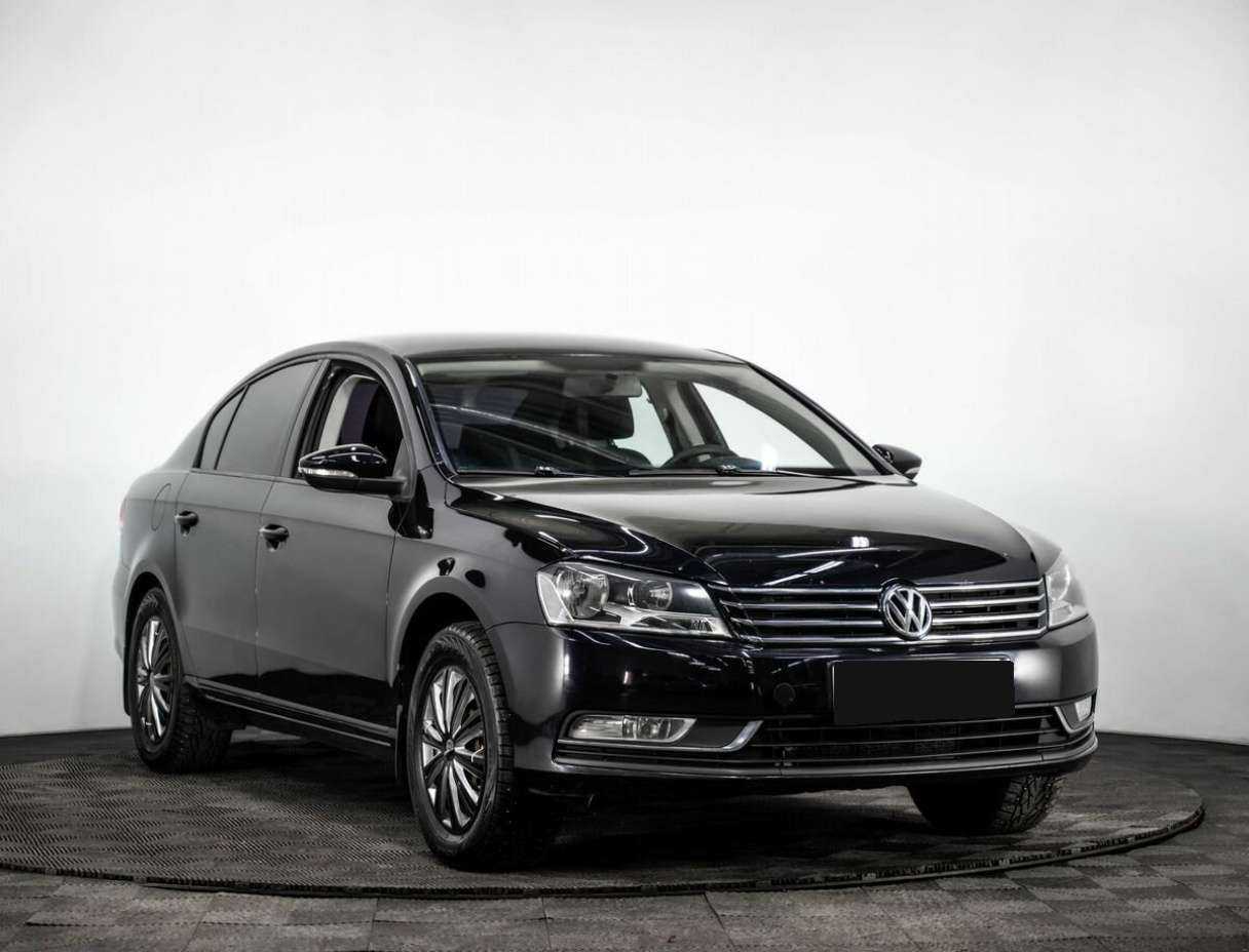 Volkswagen Passat с пробегом — 2011 год. Фото: #2