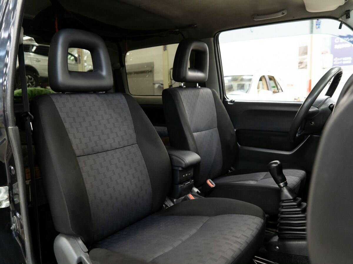 Suzuki Jimny с пробегом — 2009 год. Фото: #5