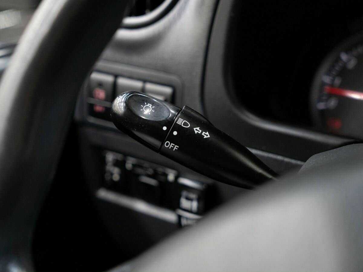 Suzuki Jimny с пробегом — 2009 год. Фото: #12